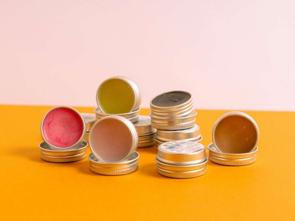 6 Benefits of Using a Lip Scrub 6
