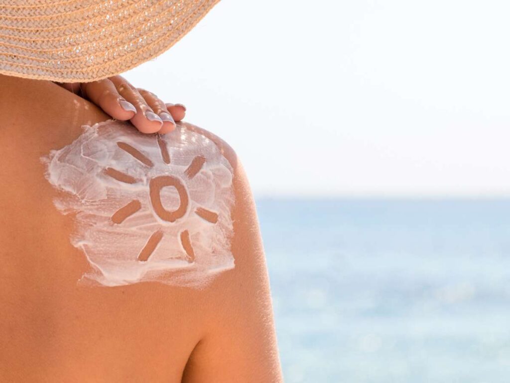How Often Should You Reapply Sunscreen? 1