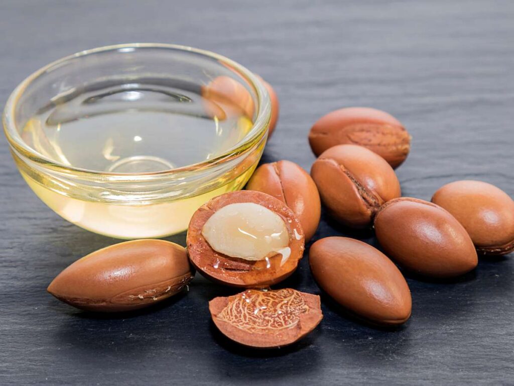 7 Different Massage Oil Types & Their Skin Benefits 6