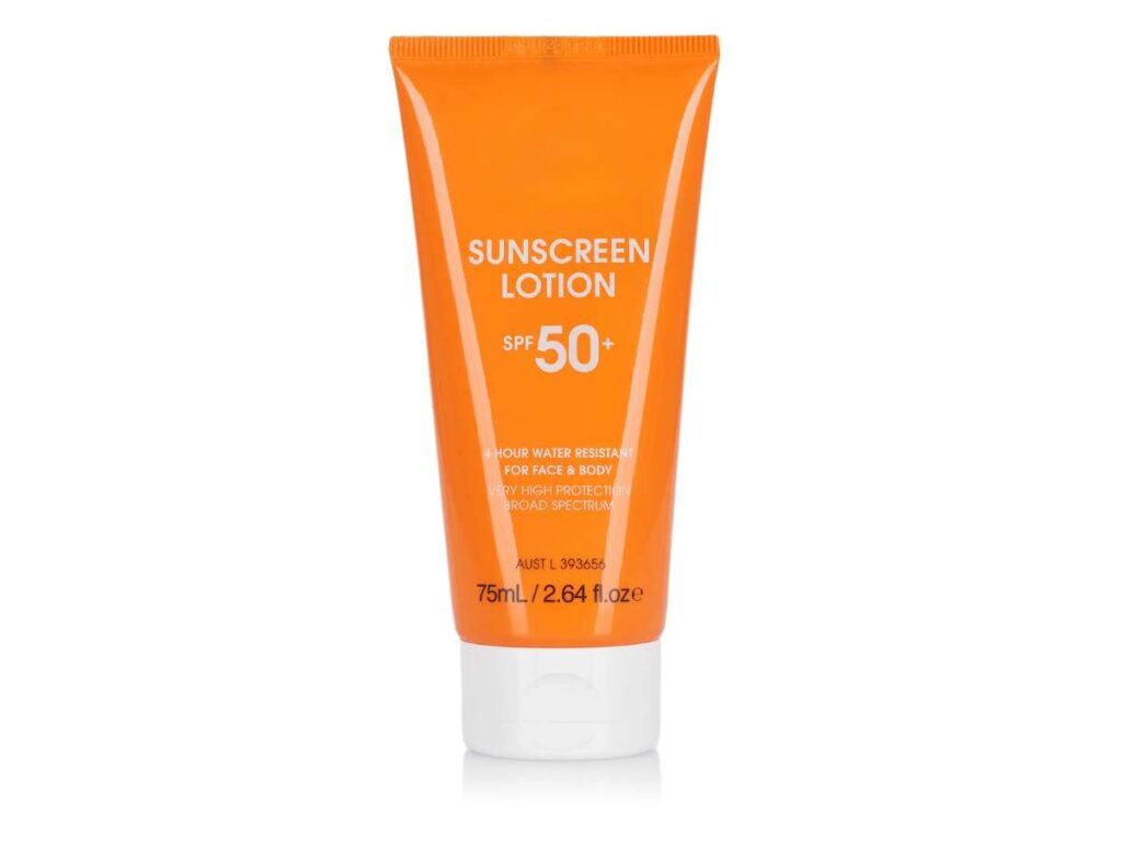 Sunscreen Stick vs Lotion: What's the Difference? 2